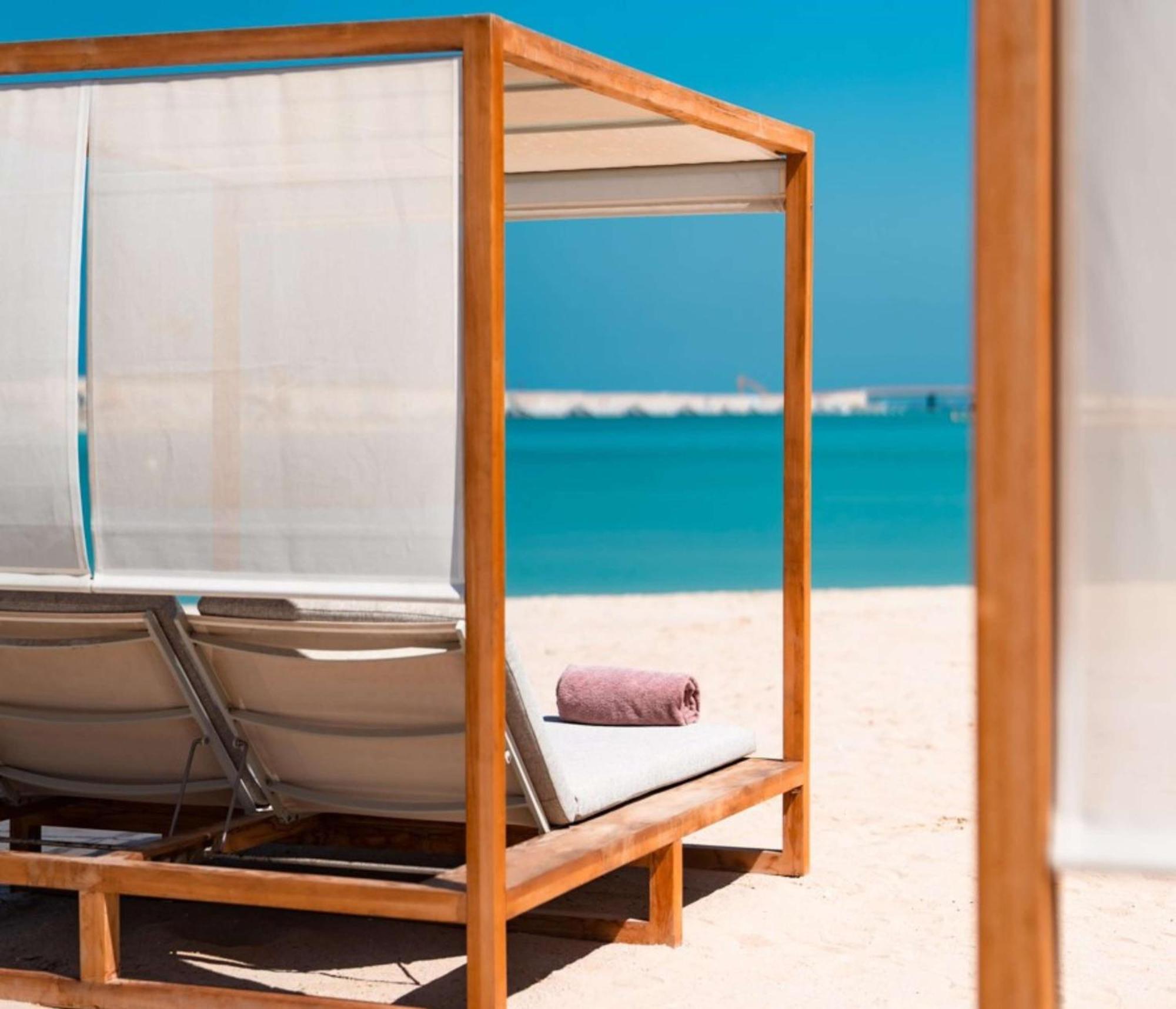Hilton Doha The Pearl Hotel Bagian luar foto