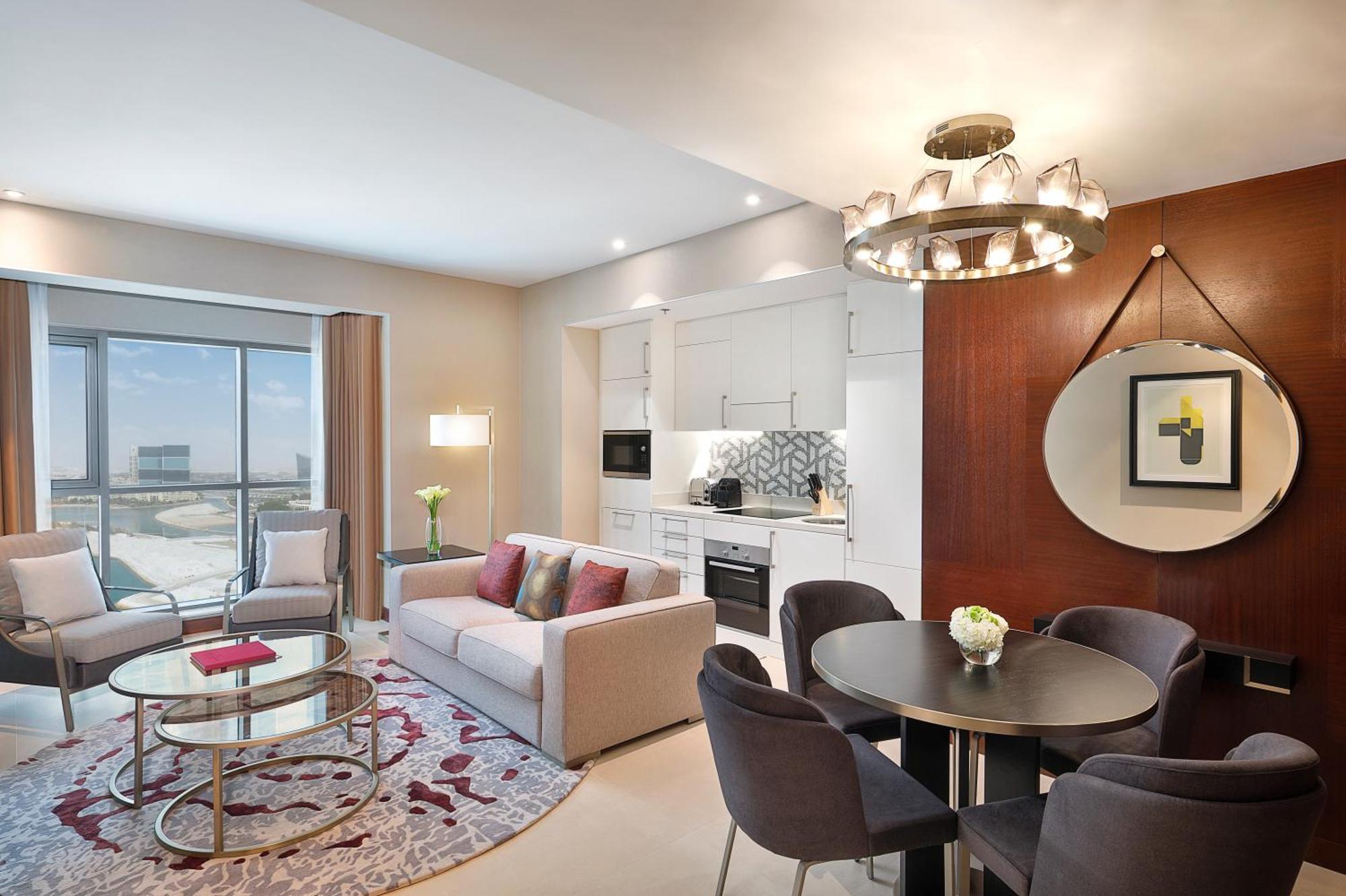 Hilton Doha The Pearl Hotel Bagian luar foto